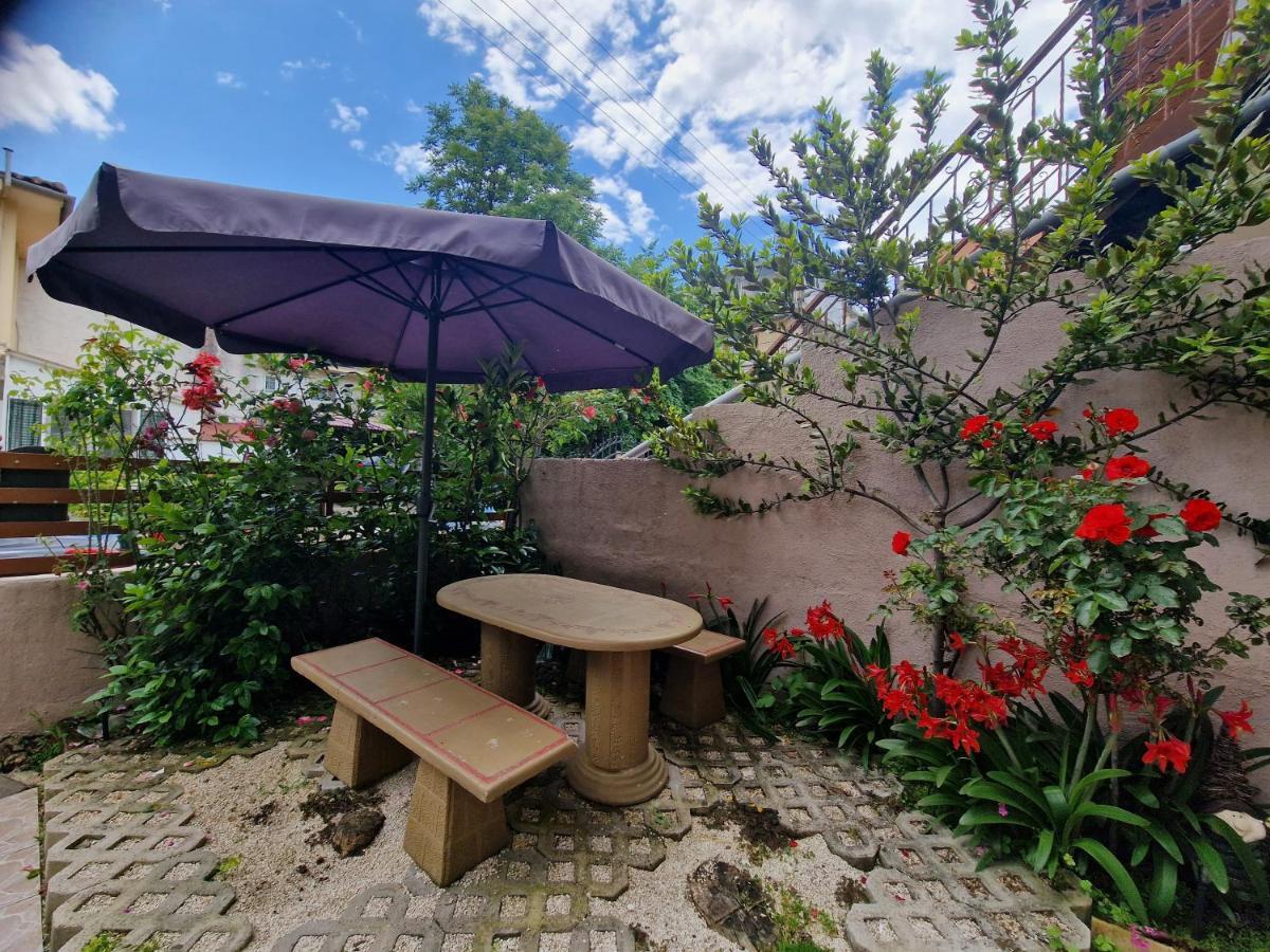 Villa Liberty Ιωαννινα Giannina Esterno foto